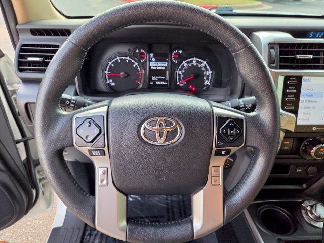 Used 2023 Toyota 4Runner SR5 AWD/4WD image 31