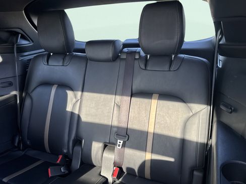 Used 2024 MAZDA CX-90 Plug-In Hybrid w/ Premium Plus image 18