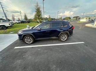 Used 2019 Toyota RAV4 XLE Premium w/ Advanced Technology Package FWD video 1