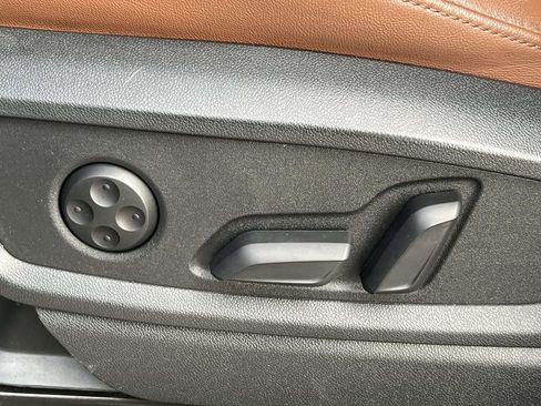 Used 2022 Audi Q5 2.0T Premium Plus AWD/4WD image 20