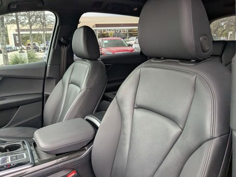 Used 2021 Audi Q7 2.0T Premium w/ Convenience Package image 11