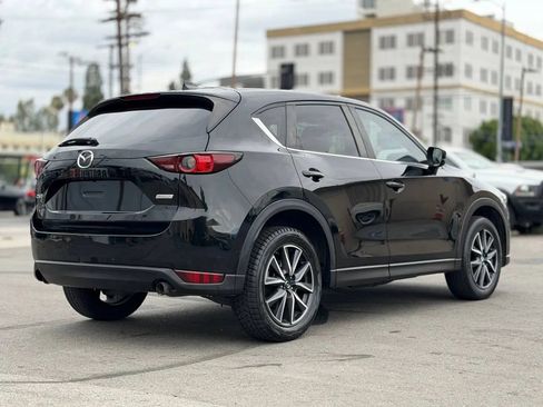 Used 2018 MAZDA CX-5 Touring w/ Preferred Equipment Package FWD image 16