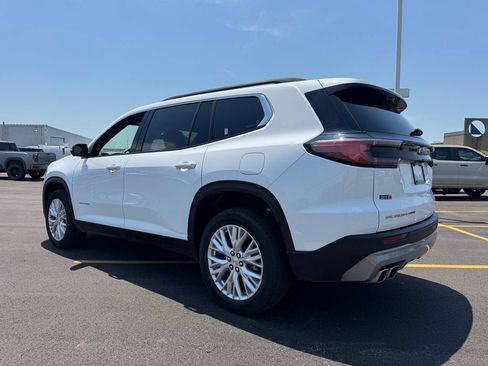 Used 2026 GMC Acadia Elevation w/ Elevation Premium Package AWD/4WD image 4