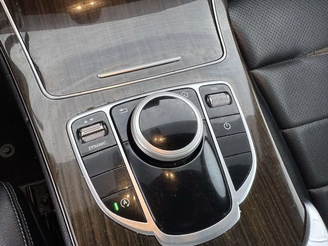 Used 2019 Mercedes-Benz C 300 4MATIC Sedan image 36