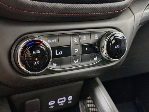Used 2023 Chevrolet TrailBlazer RS w/ Convenience Package FWD image 15