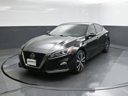 Used 2020 Nissan Altima 2.5 SR w/ Premium Package