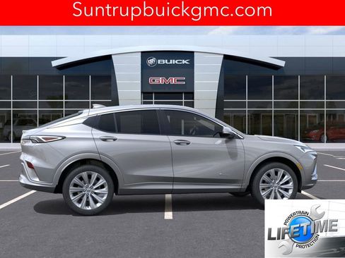 New 2026 Buick Envista Avenir image 5