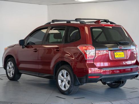 Used 2016 Subaru Forester 2.5i Premium AWD/4WD image 5