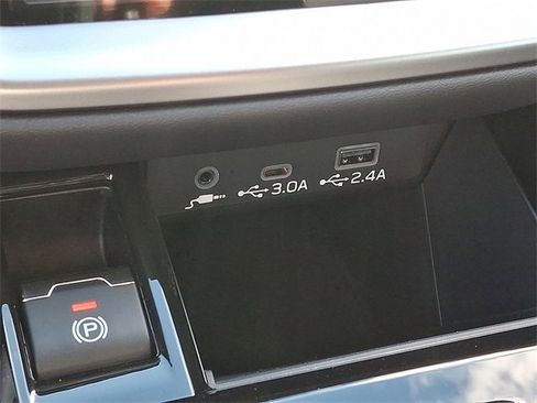 New 2025 Subaru Outback Limited image 15