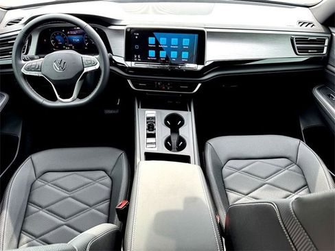 New 2026 Volkswagen Atlas Cross Sport SE image 18