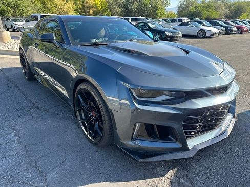 Used 2019 Chevrolet Camaro ZL1 image 7
