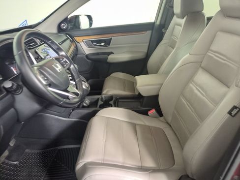 Used 2017 Honda CR-V Touring image 9