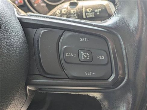 Used 2021 Jeep Wrangler Unlimited Sport AWD/4WD image 12