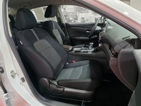 Used 2023 Nissan Sentra SV FWD image 17