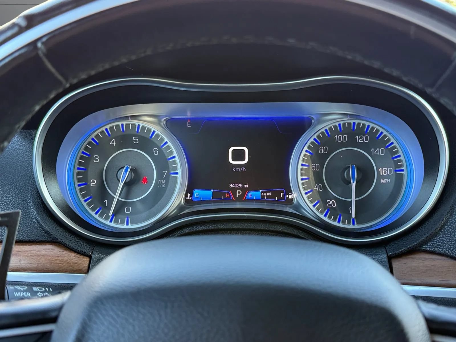 Used 2017 Chrysler 300 C Platinum AWD/4WD image 30