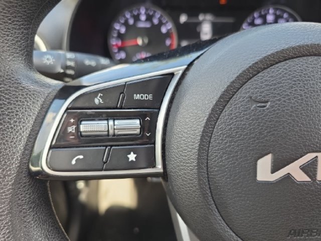 Used 2024 Kia Forte LXS FWD image 18