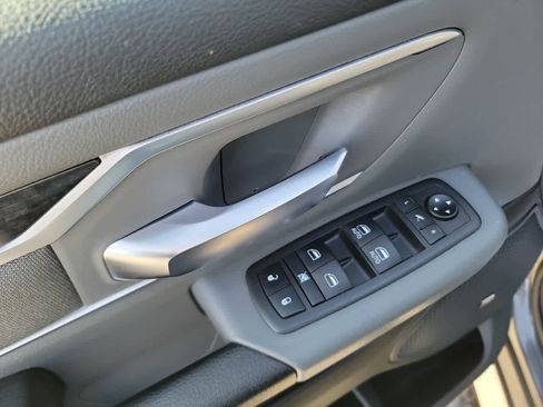 Used 2019 RAM 1500 Big Horn image 11