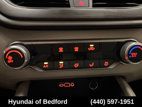 Used 2025 Nissan Altima 2.5 SV AWD/4WD image 19