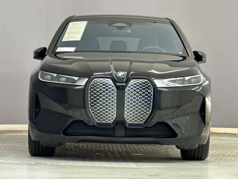 Certified 2023 BMW iX xDrive50 w/ Premium Package image 5