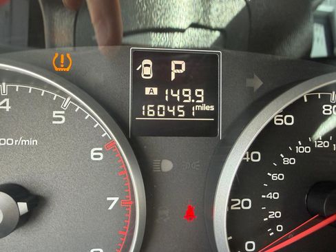 Used 2013 Subaru Outback 2.5i Premium w/ All-Weather Pkg image 16