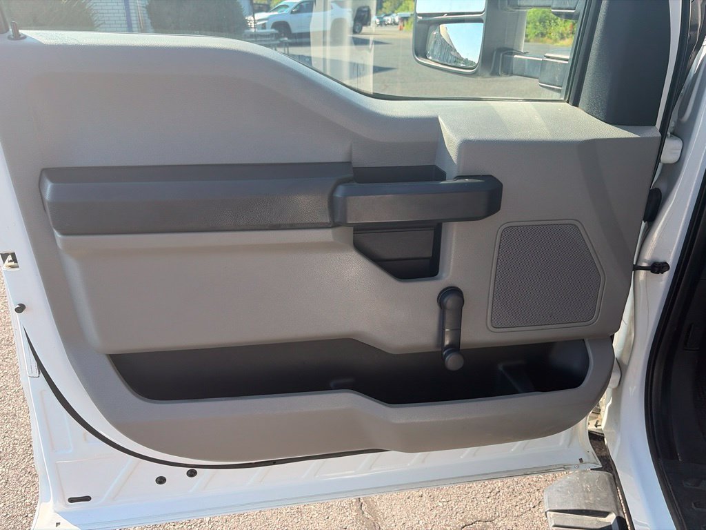Used 2017 Ford F350 XL RWD image 14