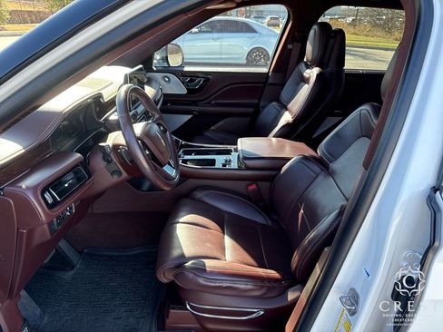 Used 2020 Lincoln Aviator Black Label image 9