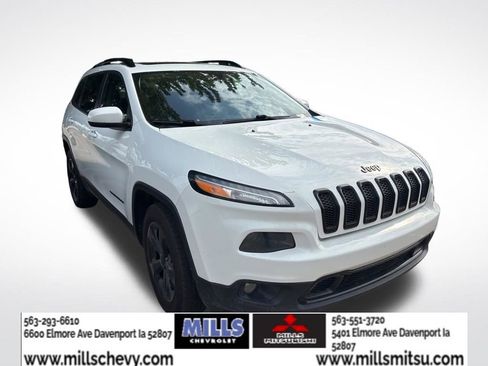Used 2016 Jeep Cherokee High Altitude AWD/4WD image 2