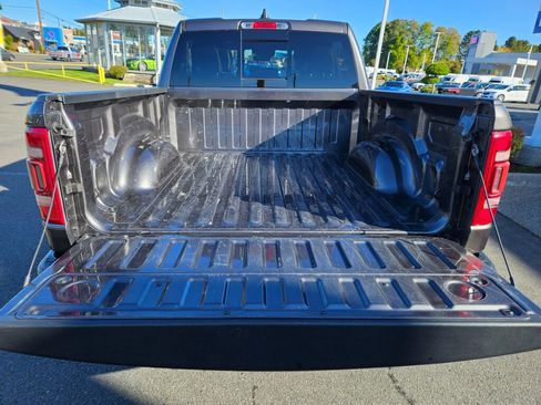 Used 2021 RAM 1500 Laramie w/ Sport Appearance Package image 13