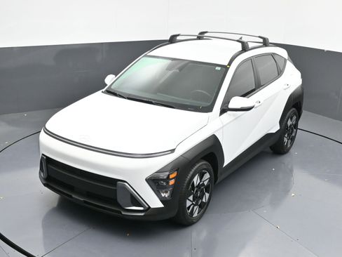 Used 2024 Hyundai Kona SEL w/ Convenience Package image 28