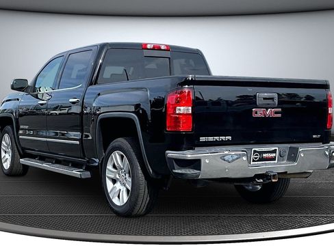 Used 2015 GMC Sierra 1500 SLT w/ SLT Preferred Package AWD/4WD image 4