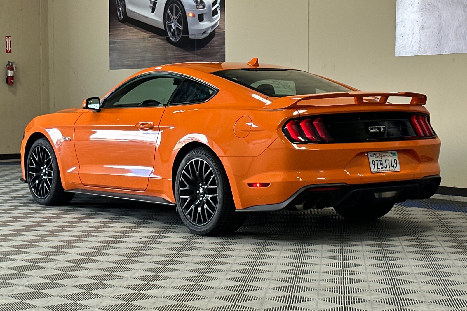 Used 2020 Ford Mustang GT w/ GT Performance Package RWD image 6
