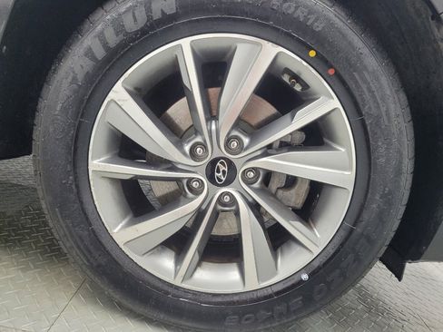 Used 2020 Hyundai Santa Fe SEL w/ Convenience Package image 31