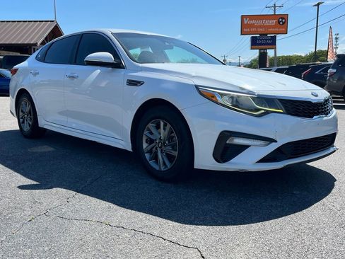 Used 2019 Kia Optima LX FWD image 2
