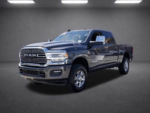 Used 2024 RAM 2500 Laramie AWD/4WD image 8