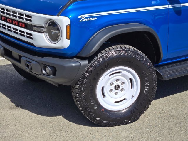 New 2026 Ford Bronco Heritage Edition AWD/4WD image 9