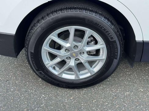 Used 2022 Chevrolet Equinox LT image 10