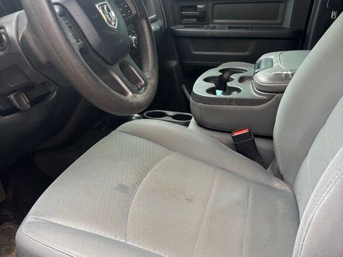 Used 2017 RAM 2500 Tradesman w/ Chrome Appearance Group image 11