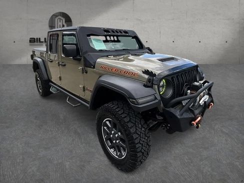 Used 2020 Jeep Gladiator Mojave w/ Cold Weather Group AWD/4WD image 4
