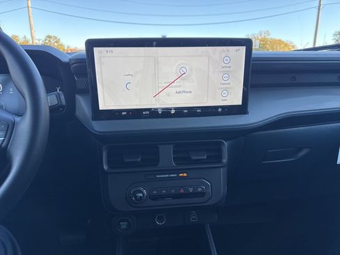 New 2025 Ford Maverick XLT w/ Black Appearance Package image 16