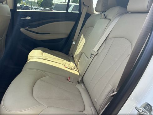 Used 2018 Buick Envision Essence AWD/4WD image 5