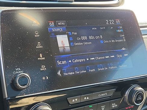 Certified 2021 Honda CR-V Touring image 17