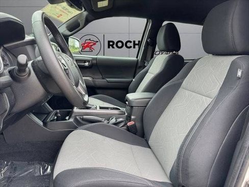 Certified 2023 Toyota Tacoma TRD Sport w/ Technology Package AWD/4WD image 70