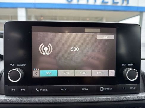 Used 2023 Honda CR-V LX image 18