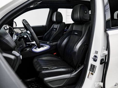 Used 2022 Mercedes-Benz GLS 63 AMG 4MATIC w/ Warmth & Comfort Package image 35