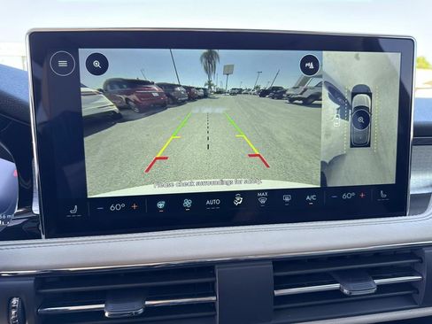 New 2026 Lincoln Corsair Premiere image 24