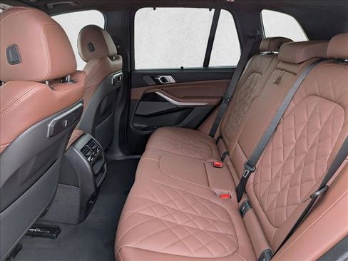 Used 2026 BMW X5 sDrive40i w/ M Sport Package RWD image 17