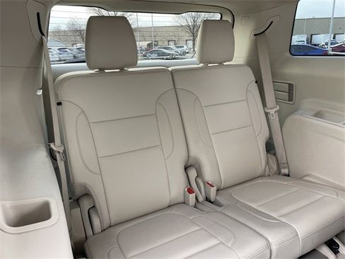 Used 2021 GMC Acadia Denali w/ Denali Ultimate Package image 30