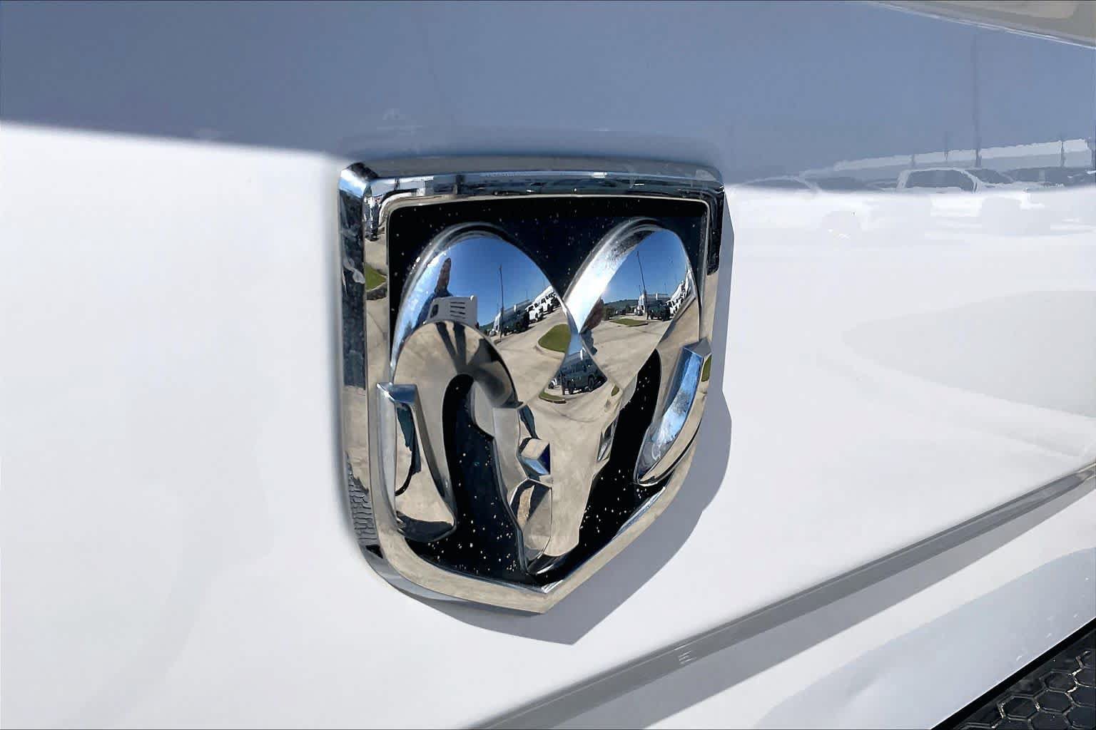 Used 2015 RAM 1500 Tradesman w/ Popular Equipment Group RWD image 30