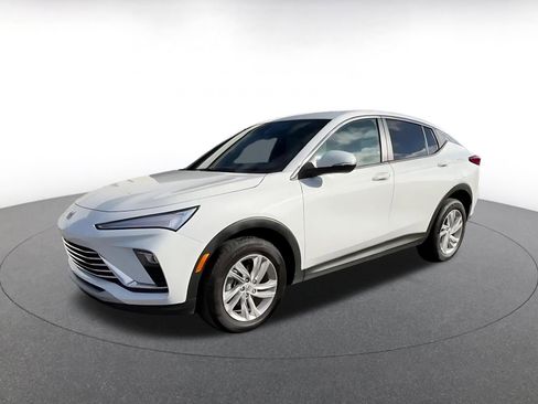 Used 2025 Buick Envista Preferred image 8