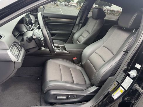 Used 2022 Honda Accord Sport image 12